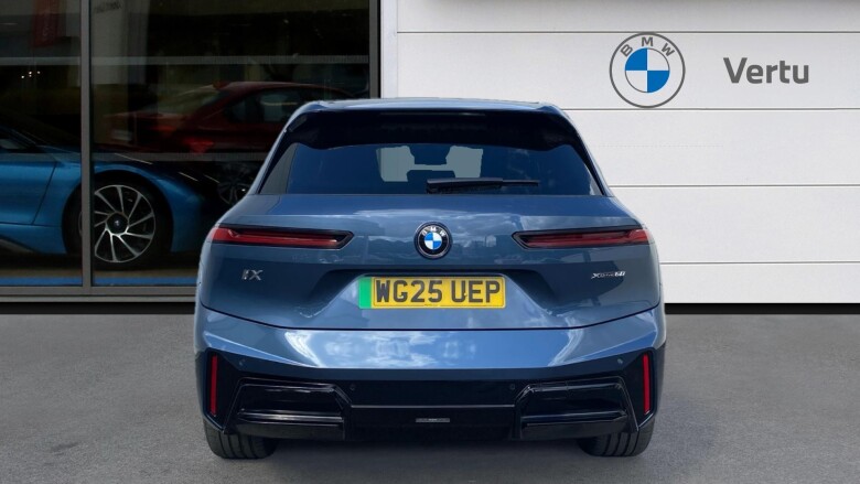 BMW iX 400kW xDrive60 M Sport 112kWh 5dr Auto [Skylounge] Electric Estate